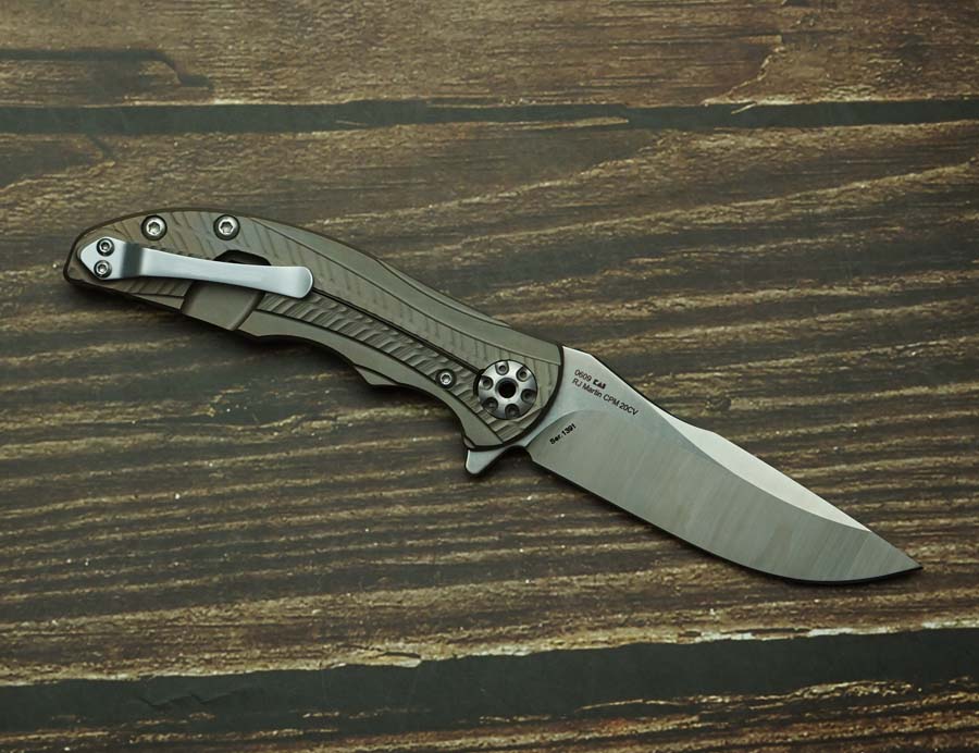 新しい 0609 0609BRZ 折りたたみナイフマーク 2 - Pocket Knife Ceramic のレビューと価格